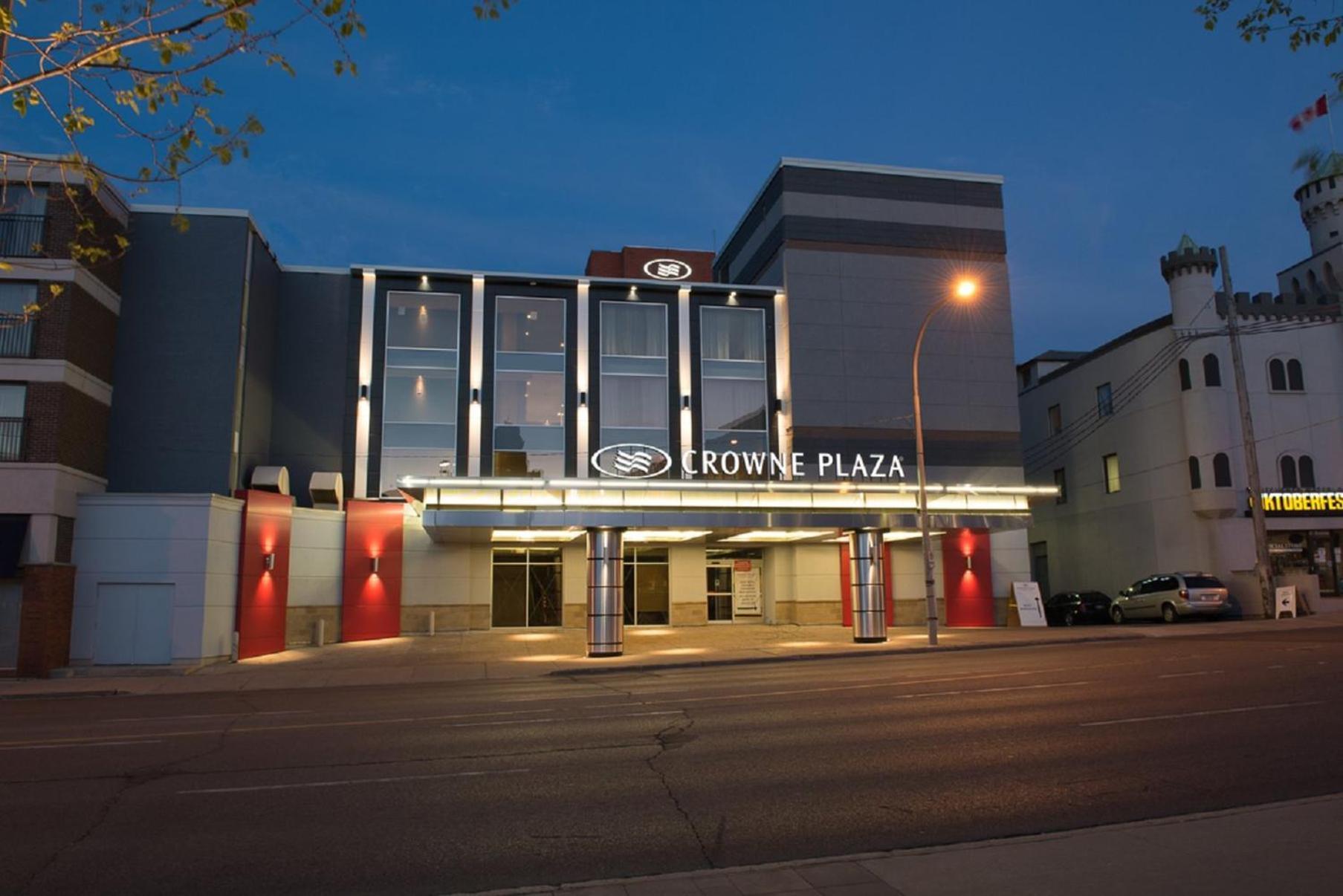 Crowne Plaza Kitchener-Waterloo, An Ihg Hotel Bagian luar foto